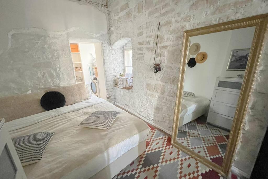 The Bungalow By The Sea In Historic Porec Old City Экстерьер фото