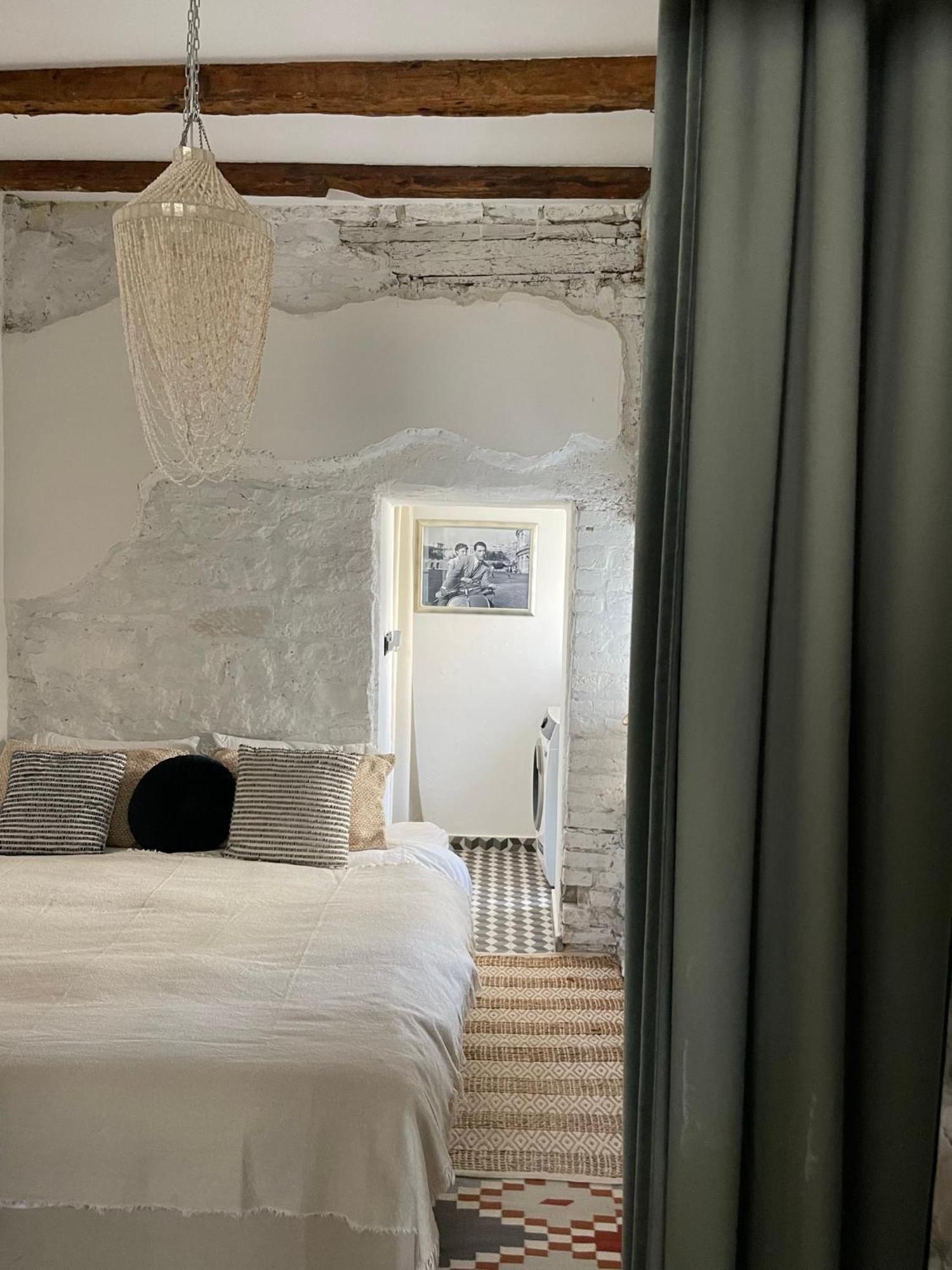 The Bungalow By The Sea In Historic Porec Old City Экстерьер фото